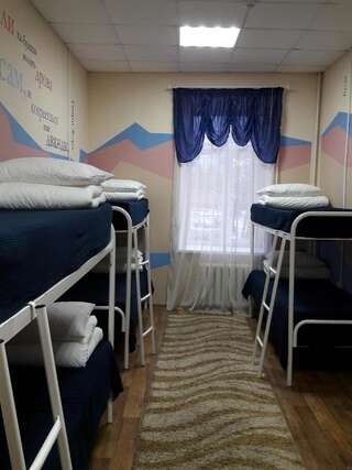 Гостиница БМ Хостел В.Новгород Великий Новгород Кровать в общем номере для мужчин и женщин с 8 кроватями-2